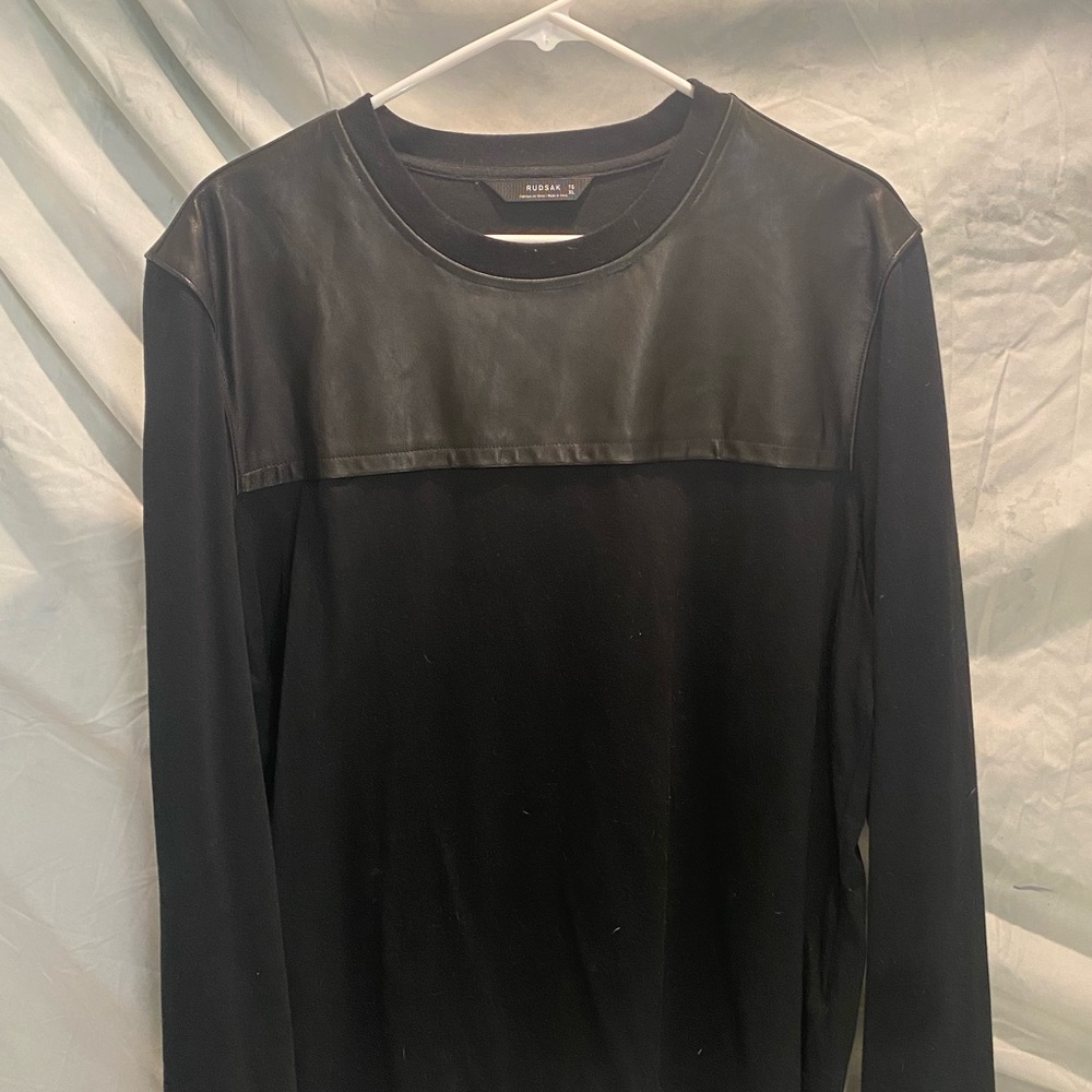 Rudsak long sleeve t-shirt, mens size XL